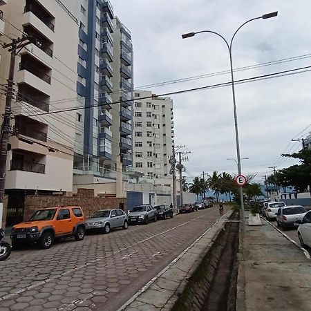 Apart. Martim De Sa - Pe Na Areia Карагуататуба Экстерьер фото